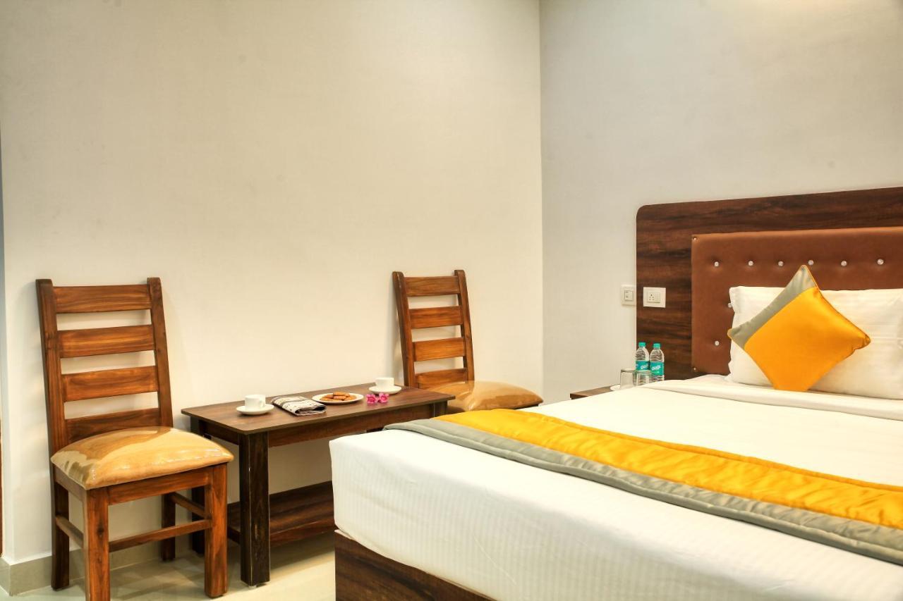 Visa Inn Transit Stay With Airport Transfer 班加罗尔 外观 照片
