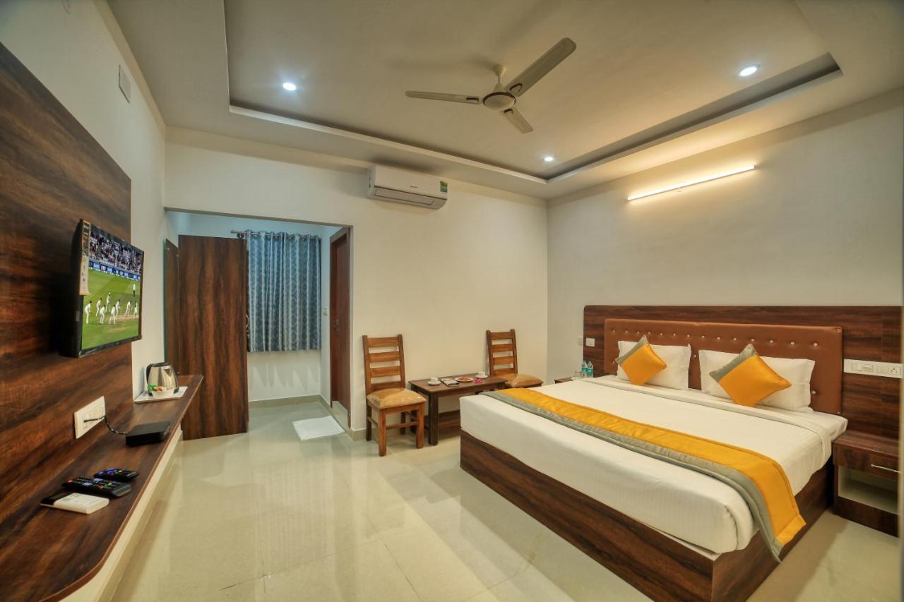 Visa Inn Transit Stay With Airport Transfer 班加罗尔 外观 照片